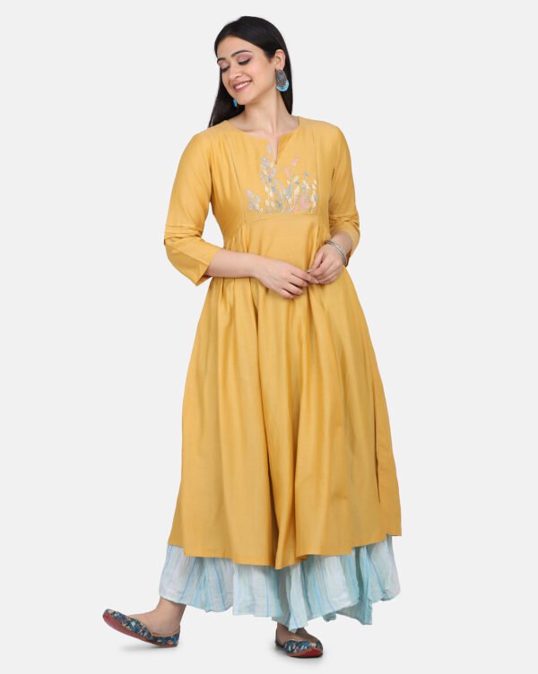 IMG_0074 Kurta With Hand Embroidered Yoke