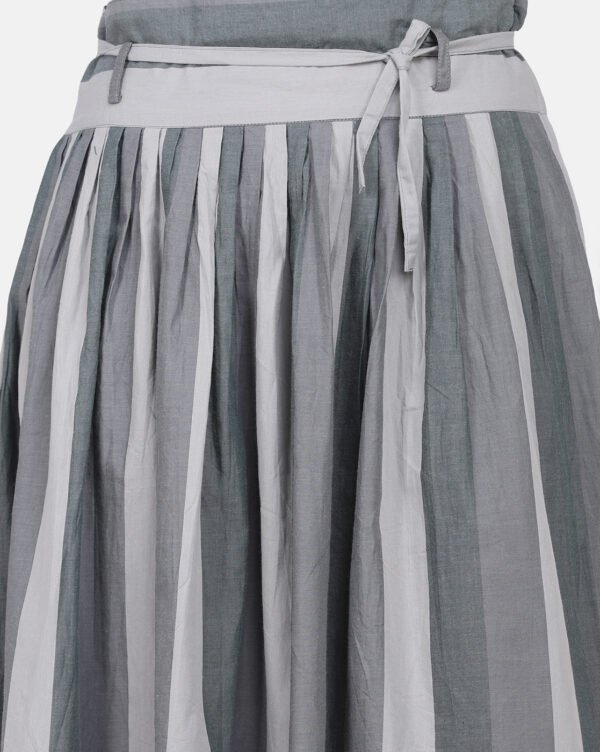 IMG_9905 Yarn Dyed Pleated Skirt With Tie Around Waist Belt (Free Size)