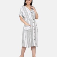 IMG_9928 White And Green Yarn Dyed Dress With Wooden Buttons And Floral Hand Embroidery On Pockets