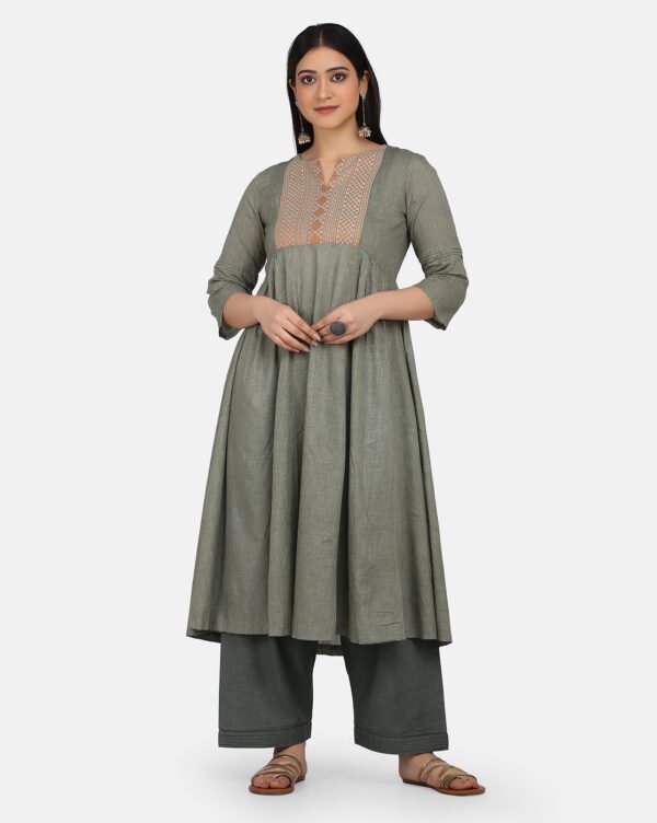 IMG_9936 Kurta With Embroidered Yoke