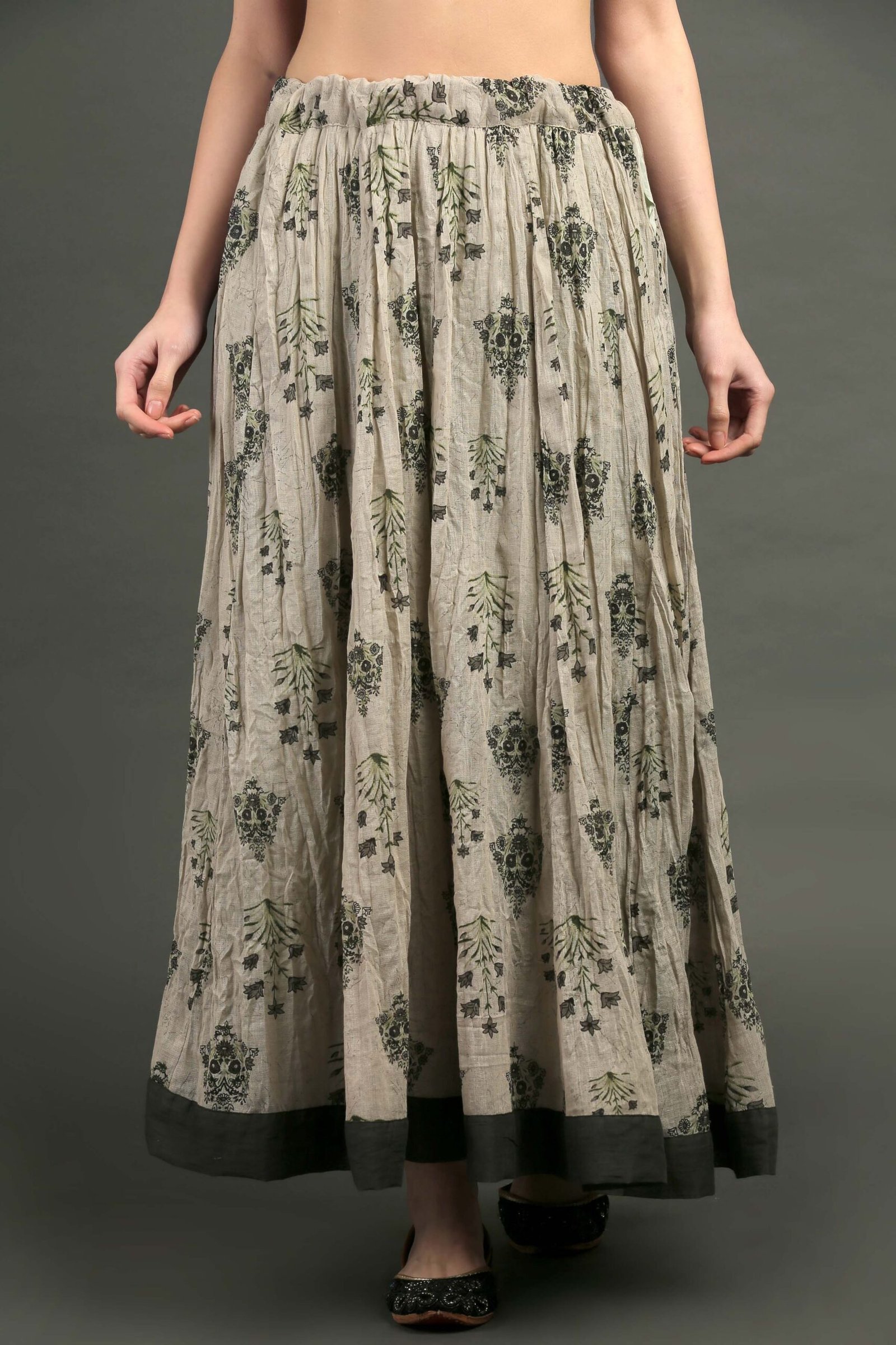 Prined Cotton Crinkled Skirt With Pain Border