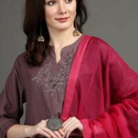 IMG_0957 Delicate Zardozi Hand Embroidered Cotton Silk Lilac A Line Kurta With Gold Tissue Border Crinkled Mul Skirt And Dupatta (Set Of 3)