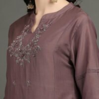 IMG_0964 Delicate Zardozi Hand Embroidered Cotton Silk Lilac A Line Kurta With Gold Tissue Border Crinkled Mul Skirt And Dupatta (Set Of 3)