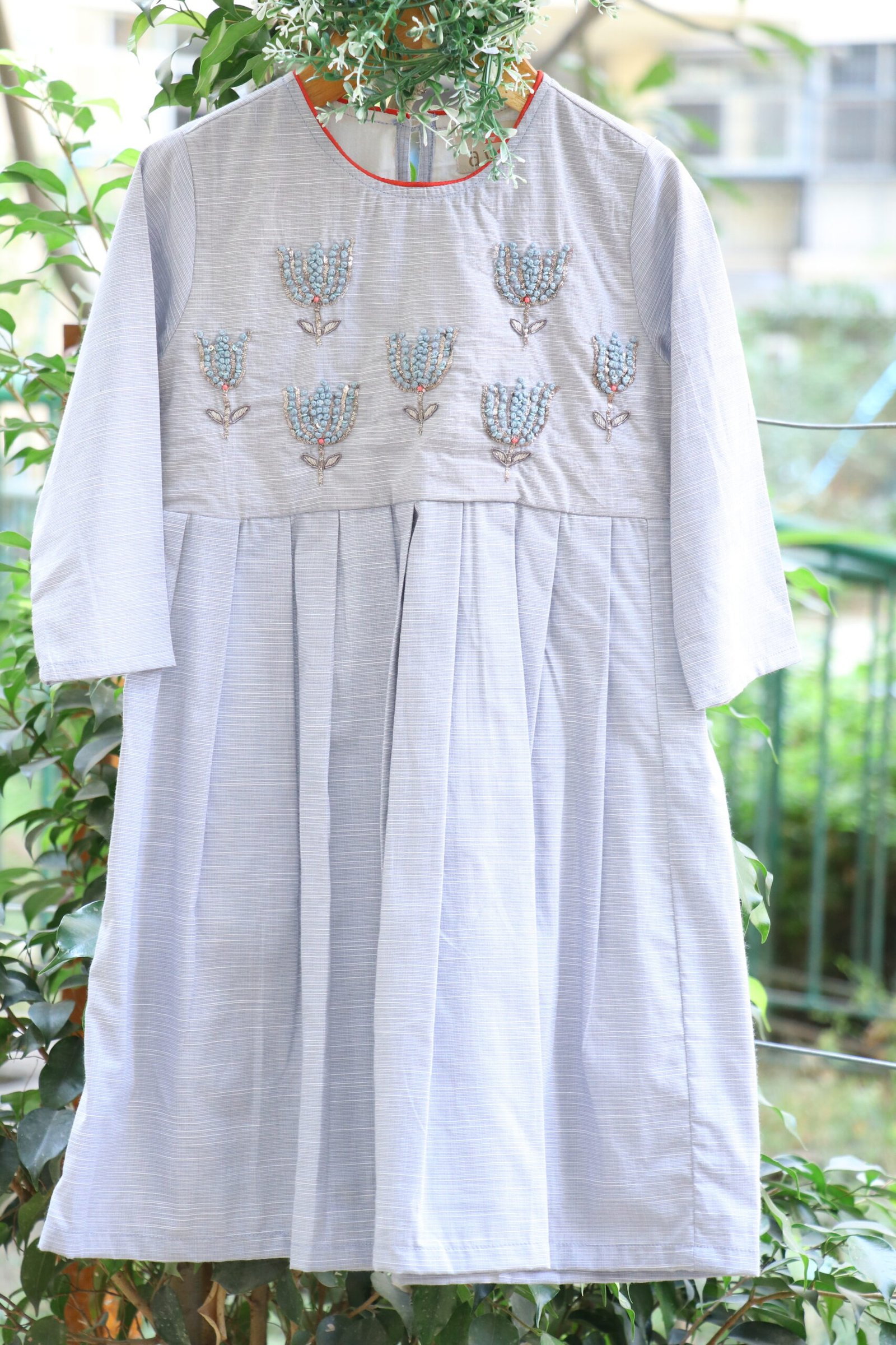 HAND EMBROIDERED COTTON SILK DUPATTA WITH LACE