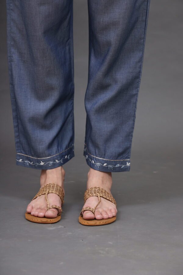 0G3A0961 V NECK DELICATE ZARDOZI HAND EMBROIDERED A LINE COTTON CHAMBREY KURTA & PANT (Set of 2)