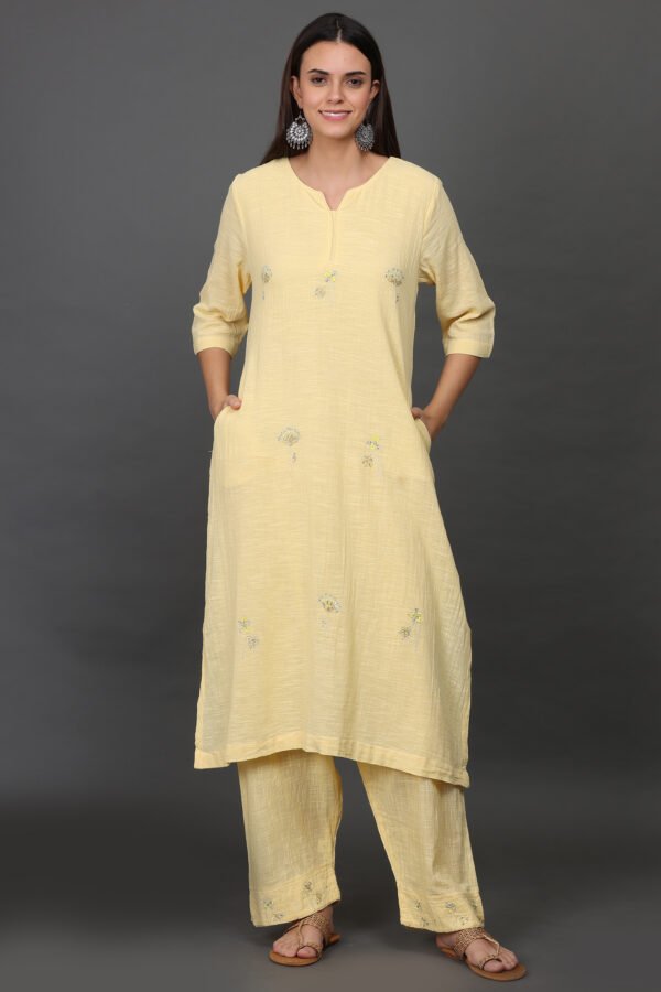 DELICATE AARI TARI/ ZARDOZI HAND EMBROIDERED PANT, KURTA, DUPATTA(SET OF 3)