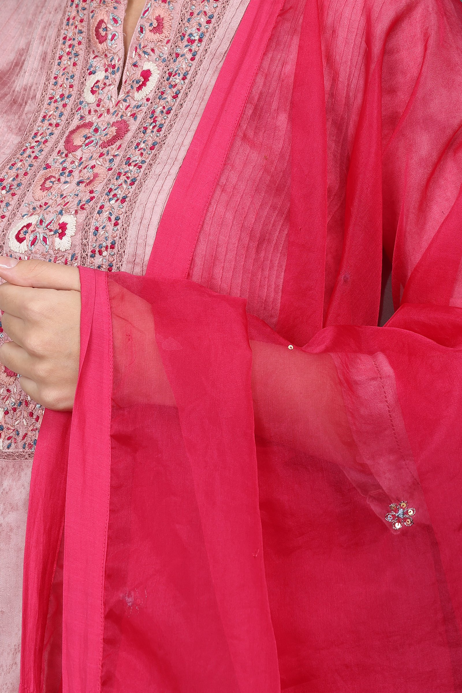 ORGANZA HAND EMBROIDERED DUPATTA
