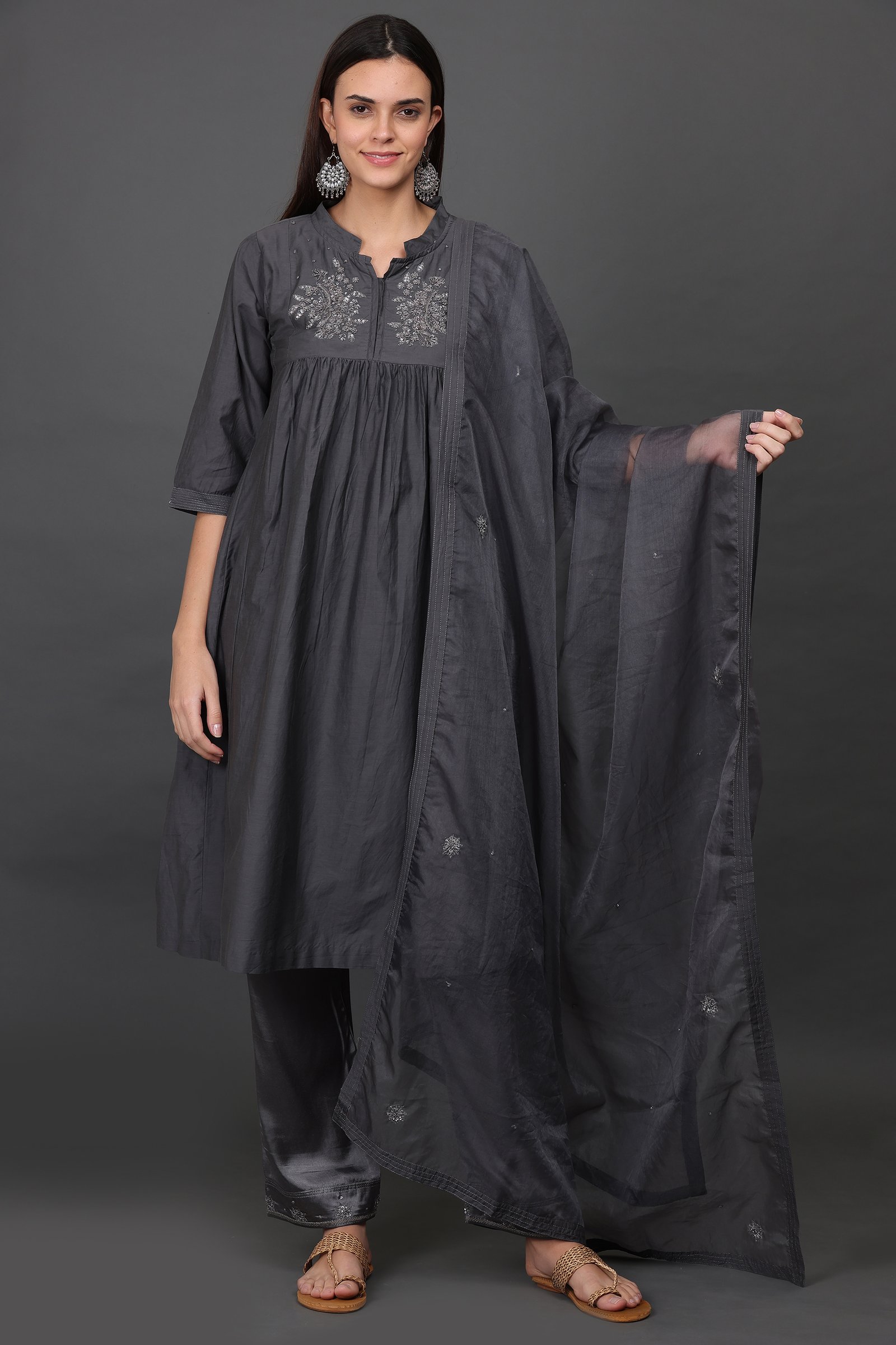 Silk hand zardozi hand embroidered kurta with pockets, Dupatta & (Pants set of 3)