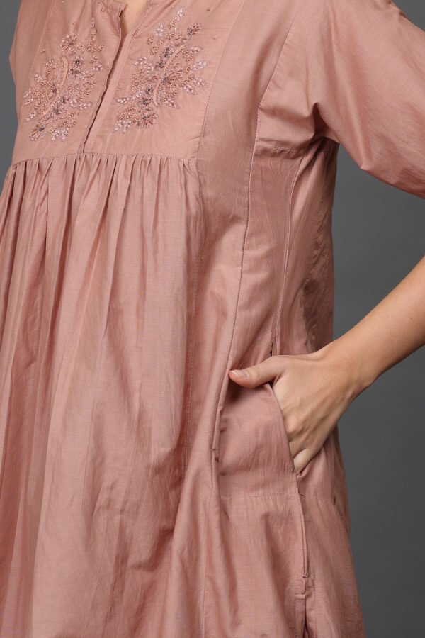 SILK HAND ZARDOZI HAND EMBROIDERED KURTA, PANT, DUPATTA (SETOF3)