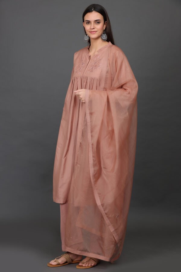 ORGANZA ANTIQUE ZARDOZI HAND EMBROIDERED dupatta