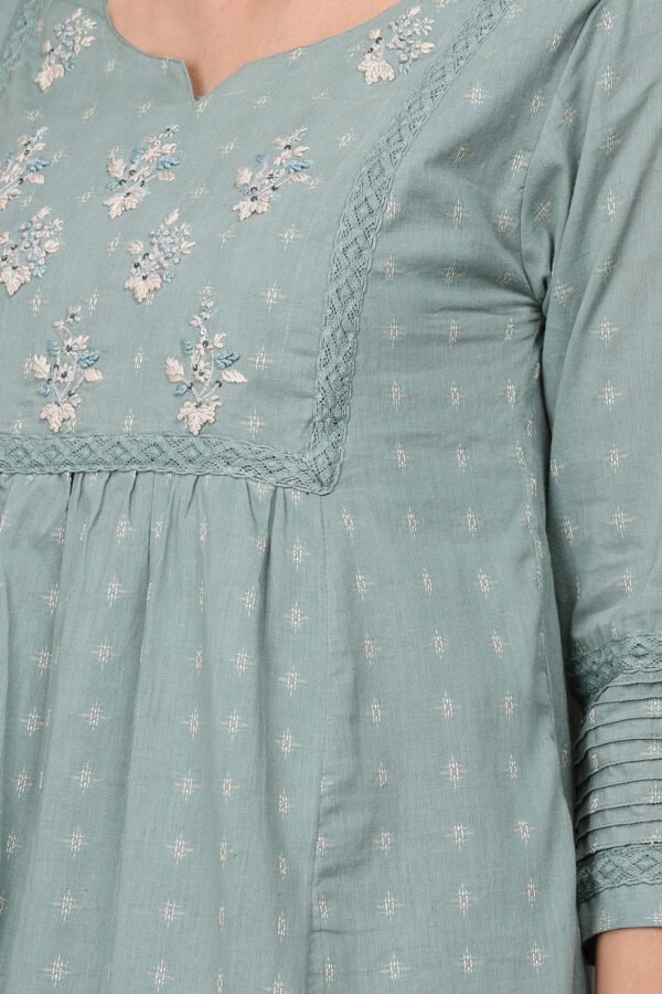 DELICATE ZARDOZI hand embroidered cotton PANT and KURTA (SET OF 2)