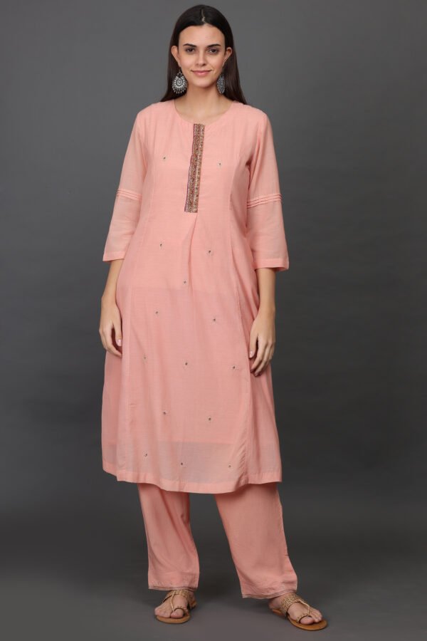 ZARDOZI HAND EMBROIDERED KURTA WITH FRONT PLACKET PLEAT AND SIDE POCKETS, PANT & DUPATTA(SET OF 3)